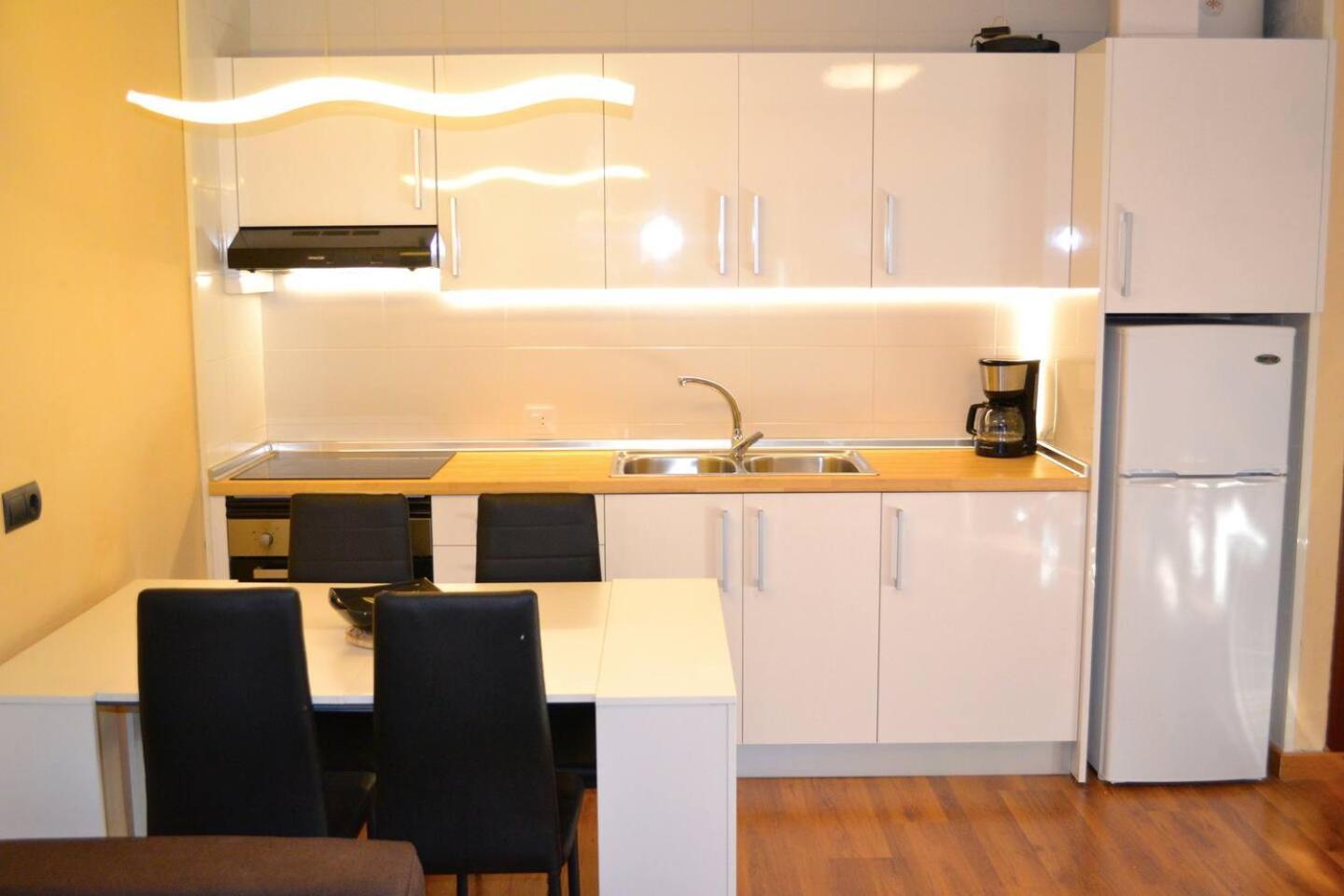 Holgaristic - Apartment Montblanc Seclo Salou Bagian luar foto