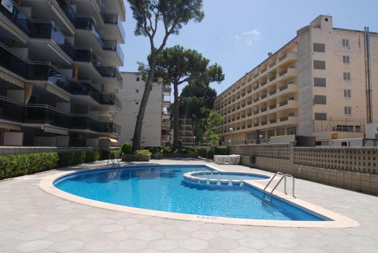 Holgaristic - Apartment Montblanc Seclo Salou Bagian luar foto